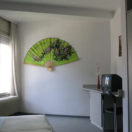 Hostel Presta *
