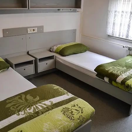 Hostel Presta